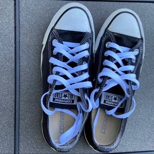 Black Converse